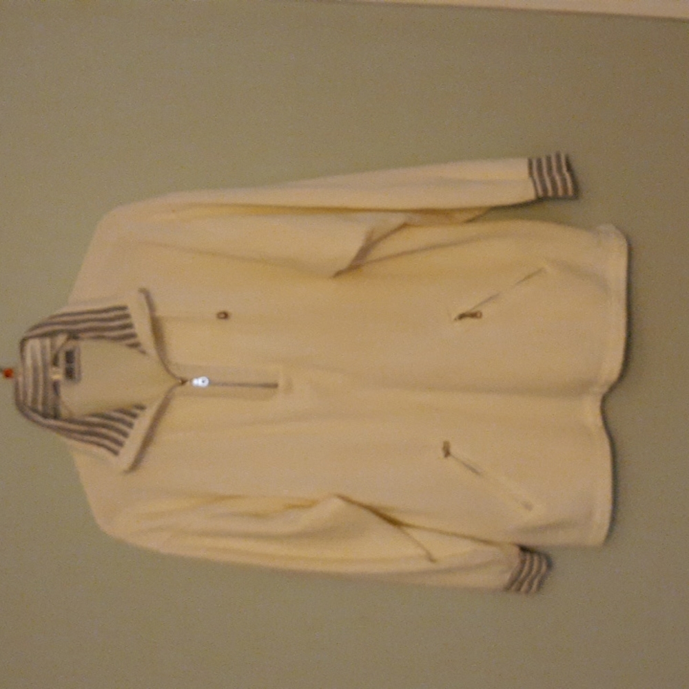Off white quarter zip pullover with grey striped collar & sleeves.